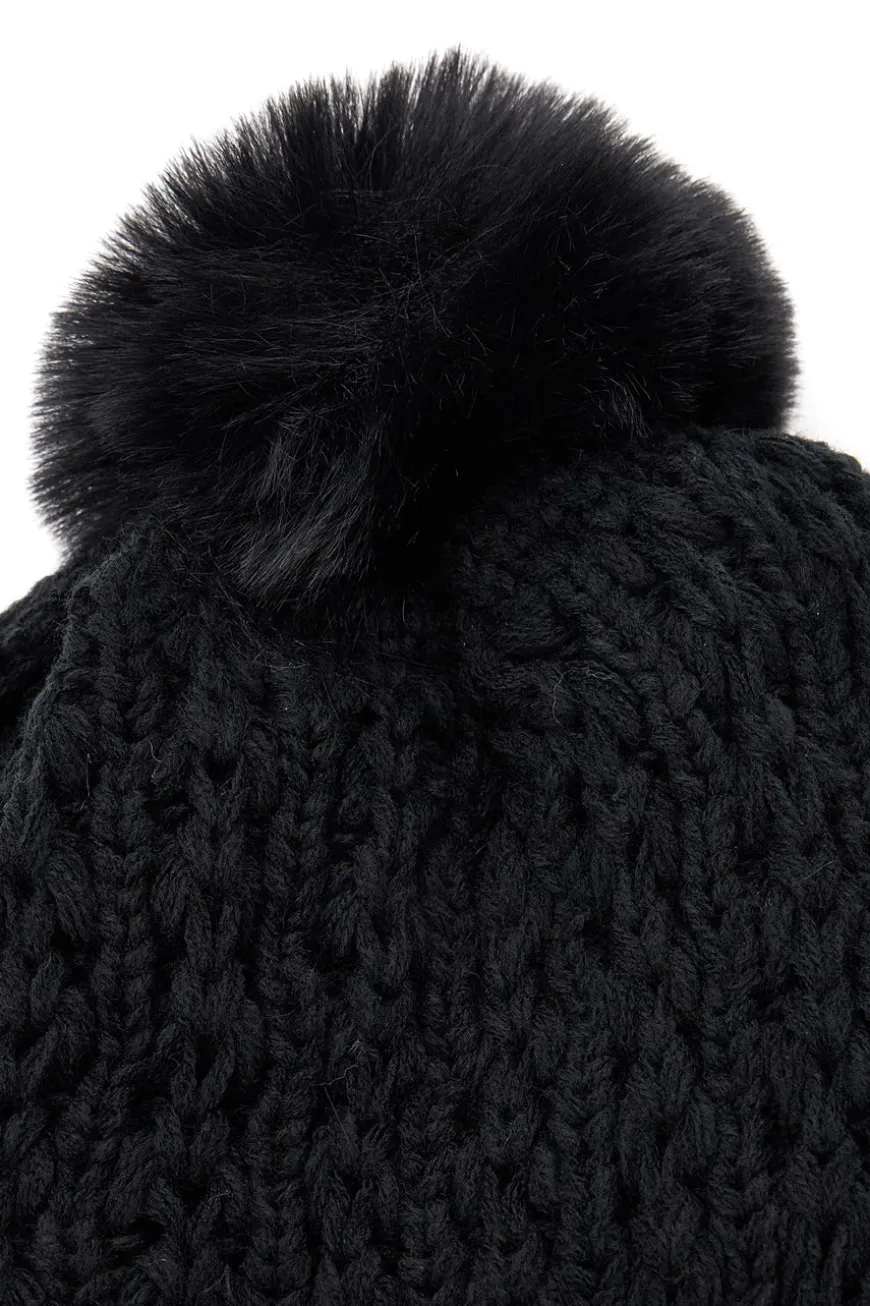 Cappello nero con pon pon interno caldo GianMarco Venturi CLASS 66303V