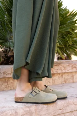 Ciabatte beige chiaro con fibbia in vera pelle PittarelloTierra 335A013PR-PITTARELLO TIERRA New