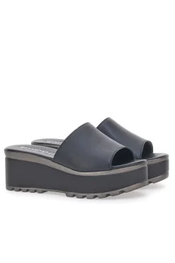 Ciabatte in vere pelle nere 3000101-PITTARELLO LOVE New