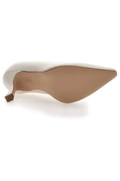 Cremeweißes, spitzes Dekolleté mit mittlerem Absatz. Must Have 4174-PITTARELLO Discount