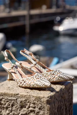 Décolleté slingback bianche intrecciate con tacco basso 1601-MON DIEU Hot