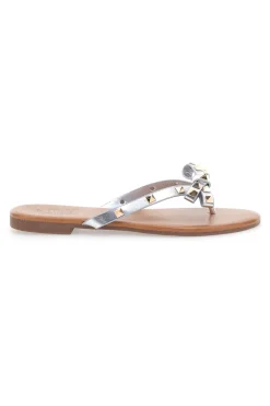 Flip-Flops mit silberner Schleife und Nieten PREA842-MON DIEU Best