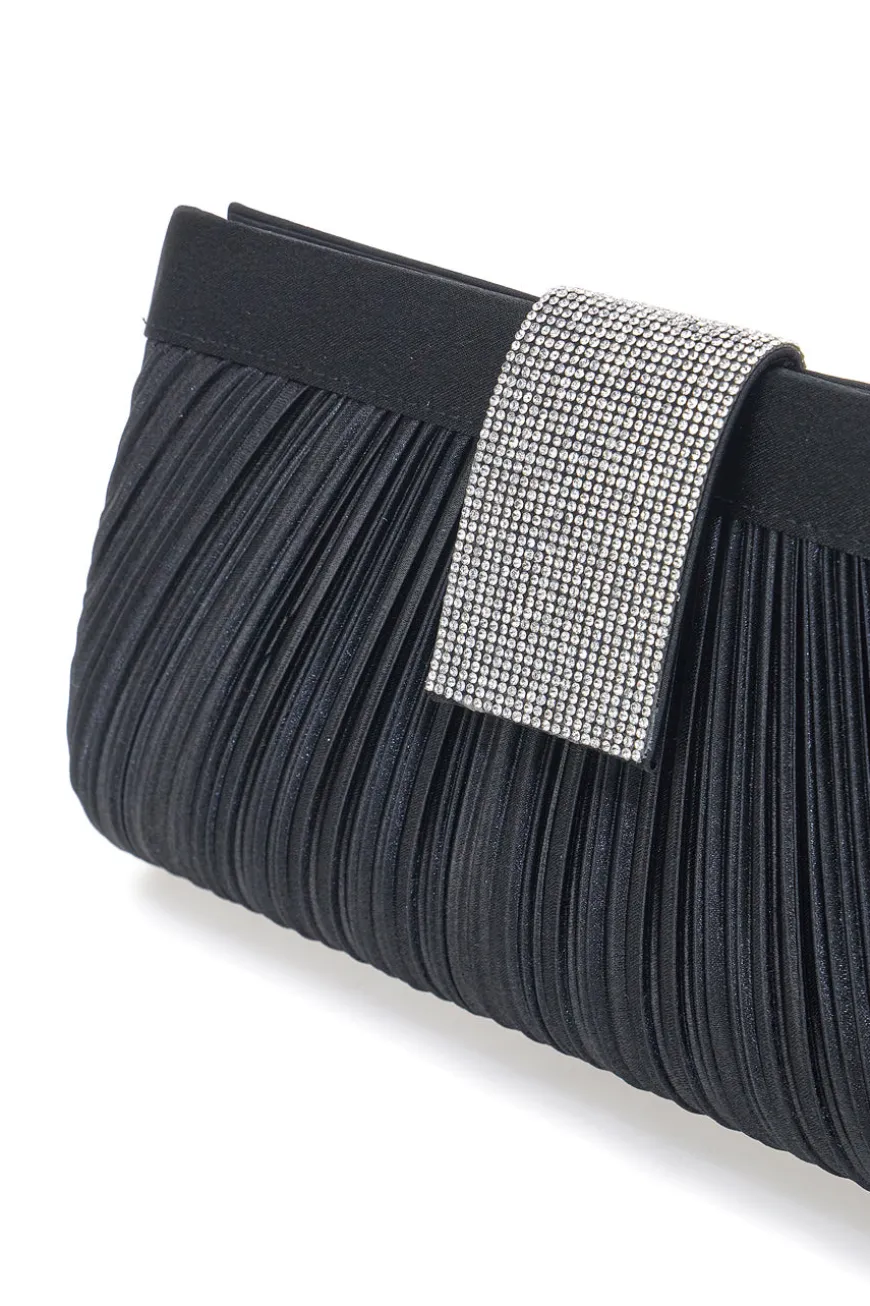 Pochette Nere Con Chiusura a Calamita Coveri Sera 0149E