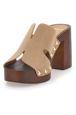 Sabot marroni con tacco largo e borchiette 9341-PITTARELLO LOVE New
