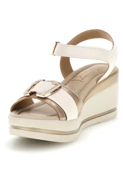 Sandali Beige con zeppa e fibbia decorativa MK3705258-PITTARELLO LOOK Outlet