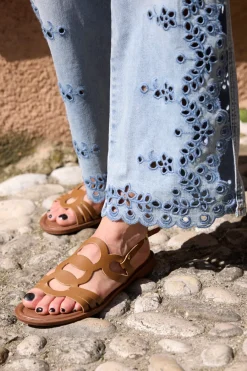 Sandali marroni con fasce intrecciate e cinturino TIMA644-PITTARELLO SUN Hot