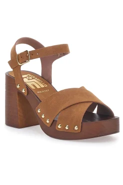 Sandali marroni con tacco largo e borchiette 9086-PITTARELLO LOVE Clearance