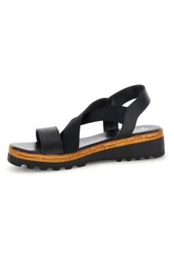 Sandali neri in pelle con fasce incrociate 310570811-PITTARELLO Clearance