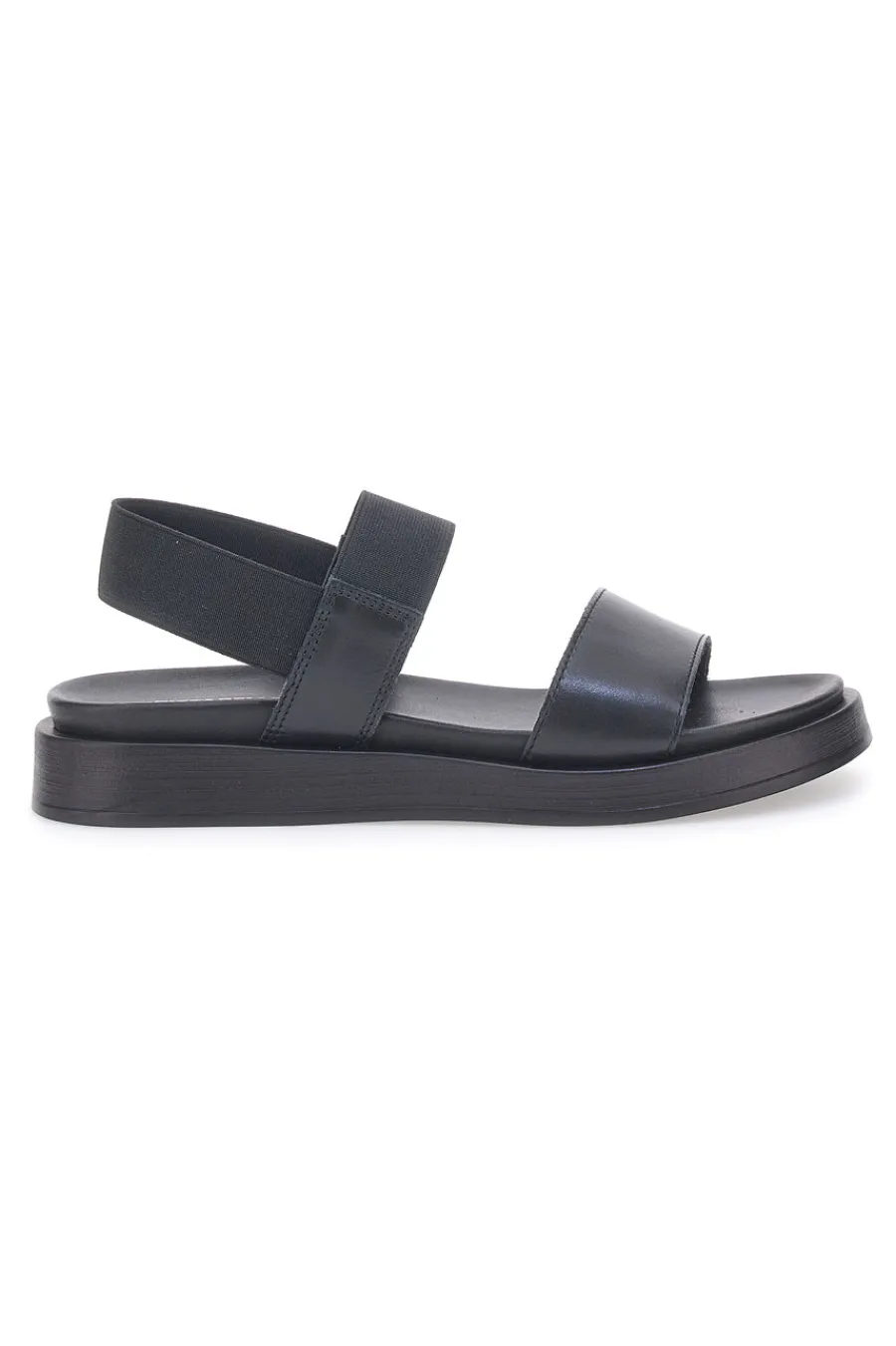 e Ledersandalen mit gekreuzten Riemen und elastischer Rückseite 28067-PITTARELLO FOCUS Hot