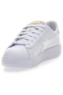 Sneaker da donna bianche con platform e dettagli oro Game Step Glam GS-DIADORA Sale