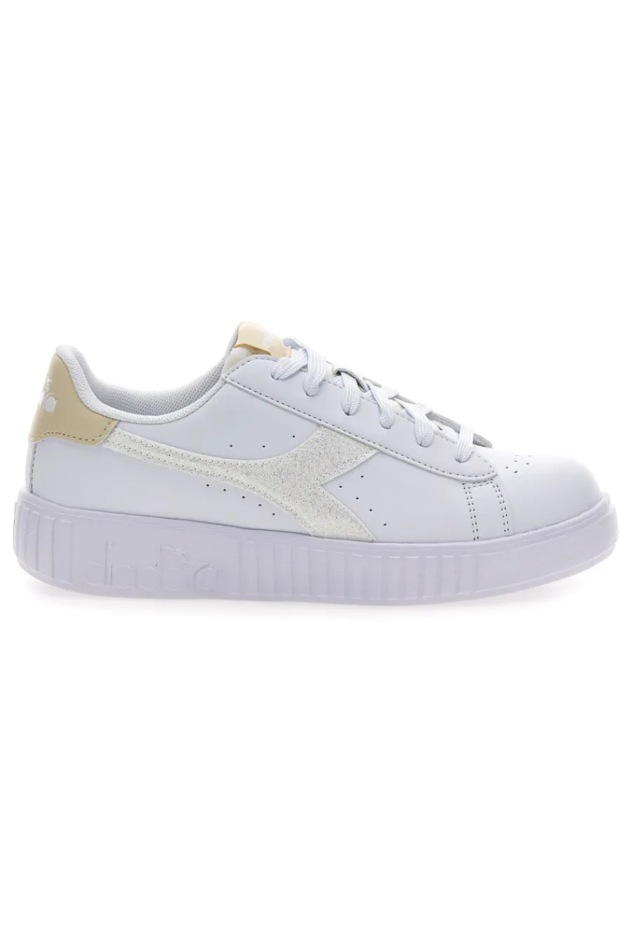 Sneaker da donna bianche con platform e dettagli oro Game Step Glam GS-DIADORA Sale