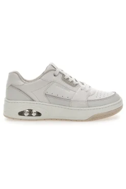 Sneakers Beige e Bianche Skechers Street Uno - Courted Style