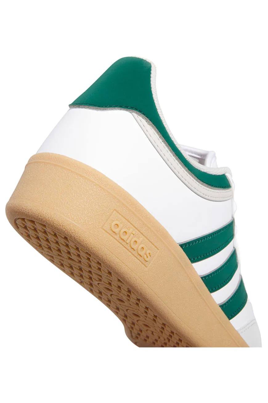 Sneakers bianche con dettagli verdi e suola gum Adidas Hoops 4.0