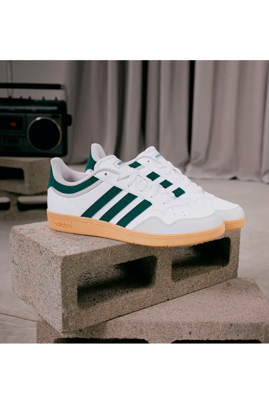 Sneakers bianche con dettagli verdi e suola gum Adidas Hoops 4.0