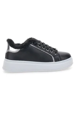Sneakers nere con pelliccia e dettagli metallici Grazie Girl 153451