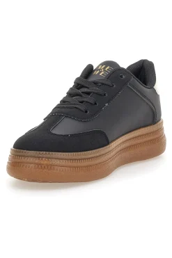 Sneakers nere con suola caramello e dettagli oro Me & Me GB2026-ME u0026 ME Clearance