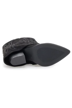 P608 e Stiefeletten mit Westernstickerei und hohem Absatz-THE FIRST